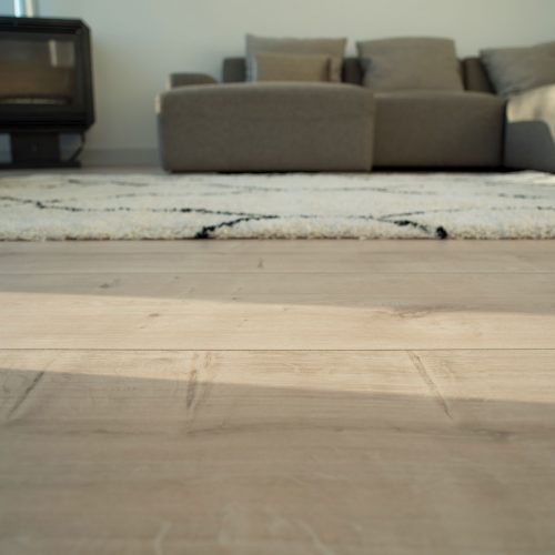 Is laminate suitable for underfloor heating?