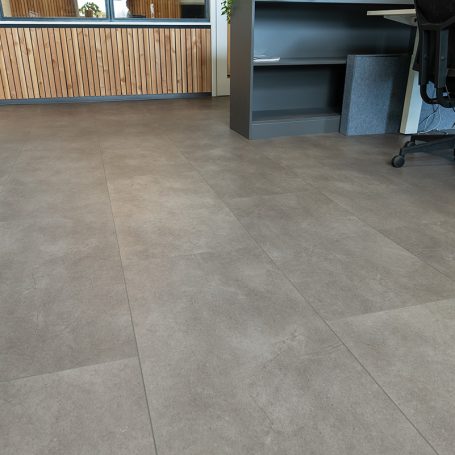 Floer-Tile-Rigid-Click-Vinyl-floors-Moesala-Anthracite-product-11