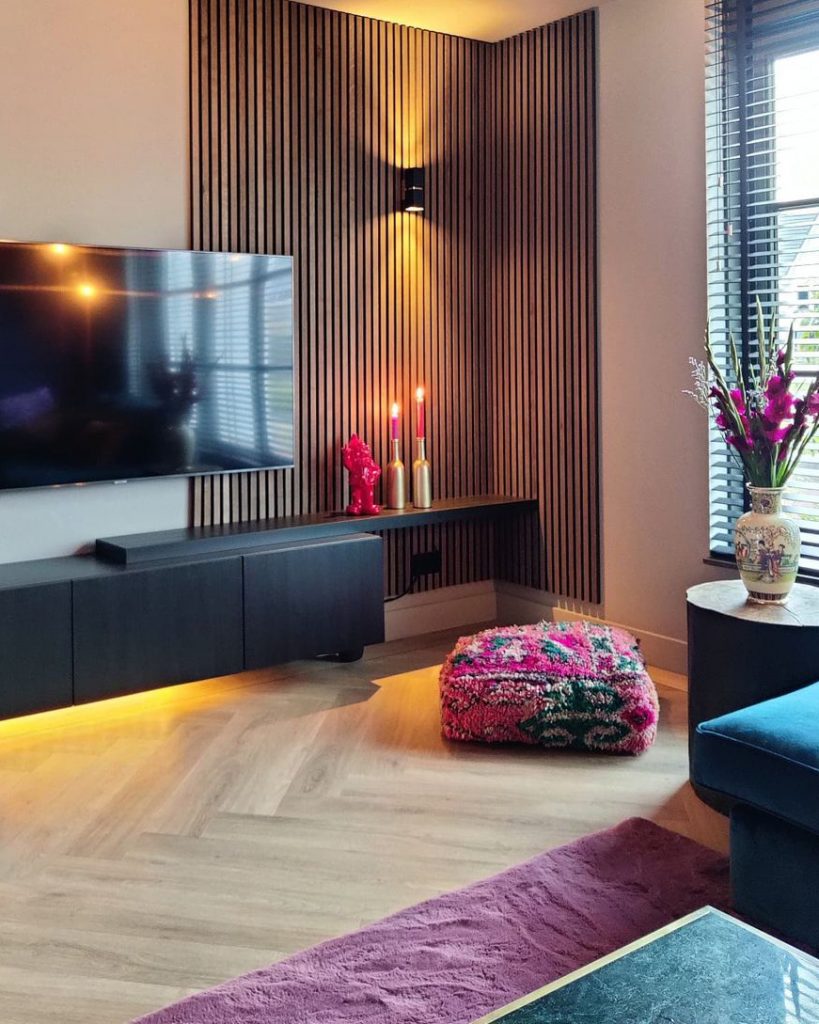 Floer-Whalebone-Vinyl-Untreated-Oak-how-to-create-an-eclectic-interior