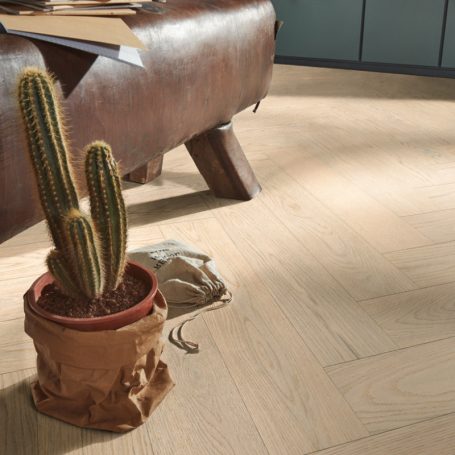 Floer-Hybrid-Wood-Herringbone-White-Oak-how-sustainable-flooring-saves-the-planet