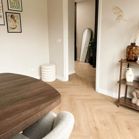 Floer-Whalebone-Vinyl-floors-Bryde-Brown-interior-1