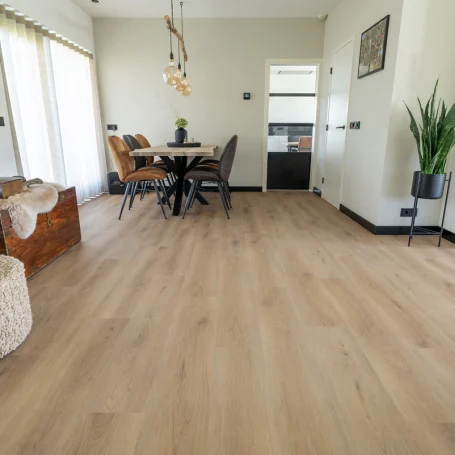 Floer-Village-Vinyl-floor-Colmar-Country-Oak-interior-livingroom-2