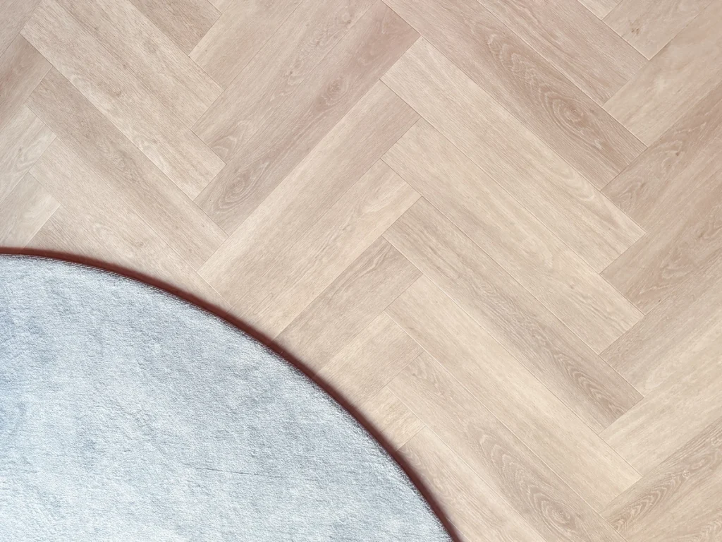 Floer-Herringbone-Vinyl-floor-Pure-Oak