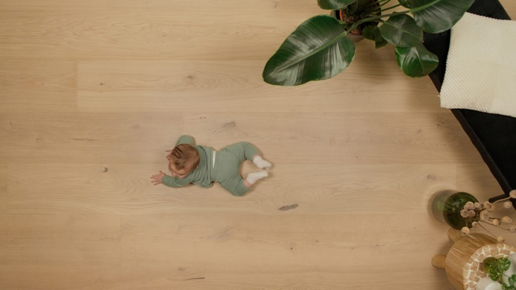 Floer-Hybrid-Wood-floor-Rustic-Pure-Oak-child-2