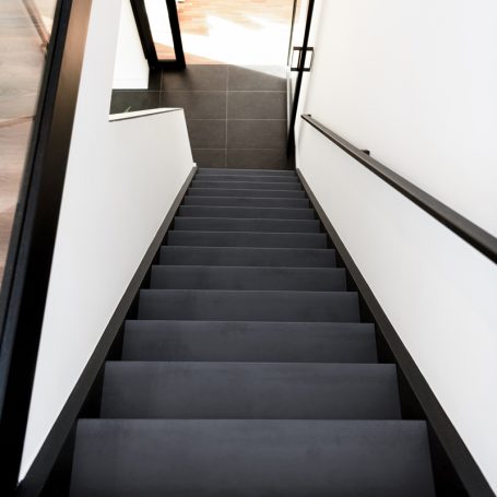 Floer-Stair-Tread-Covers-Slate-Black-7