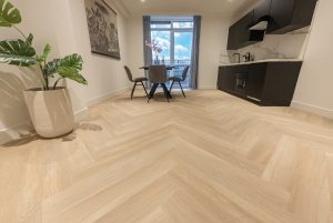 Floer-Whalebone-Vinyl-floor-Norcaper-Natural-client-interior-10