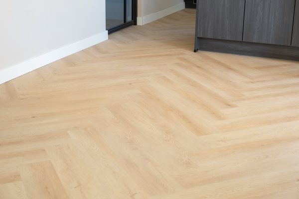 Floer-Whalebone-Vinyl-floor-Cetus-Cream-interior-8