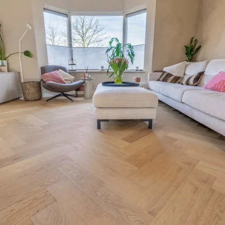 Floer-Hybrid-Wood-Herringbone-Floor-Pure-Oak-1