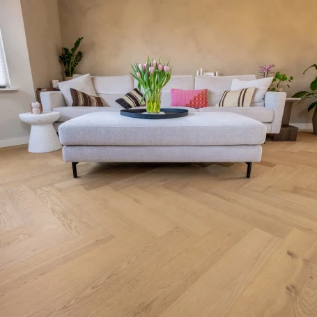 Floer-Hybrid-Wood-Herringbone-Floor-Pure-Oak-2