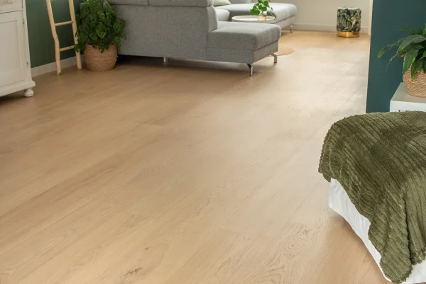 Floer-Hybrid-Wood-floors-Pure-Oak-Subtle-home-decoration-10