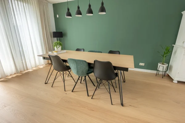 Floer-Hybrid-Wood-floors-Pure-Oak-Subtle-home-decoration-6