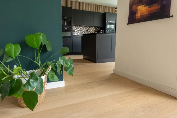 Floer-Hybrid-Wood-floors-Pure-Oak-Subtle-home-decoration-7