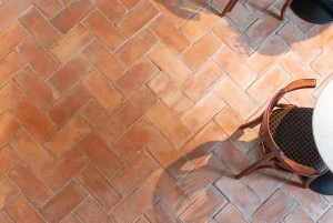 Floer-Terracotta-Tiles-Floor-and-Wall-Herringbone-Floor-Tile