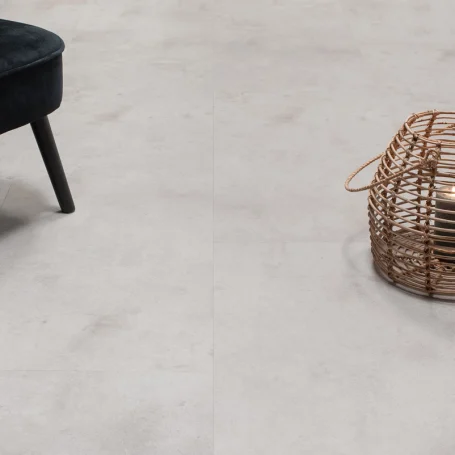 Floer-Tile-Vinyl-Concrete-look-Light-grey-ambience-topdown-close-up
