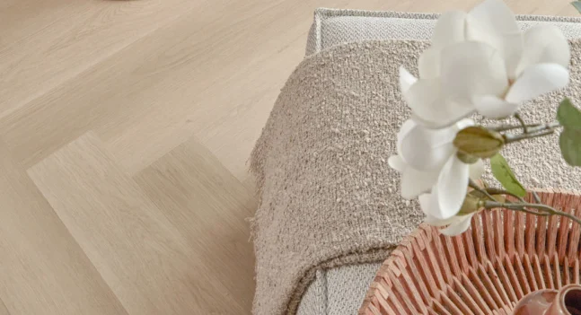 Floer-Whalebone-Vinyl-Floor-Swordfish-Sand-living-room-10