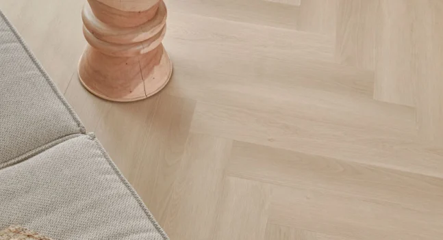 Floer-Whalebone-Vinyl-Floor-Swordfish-Sand-living-room-14
