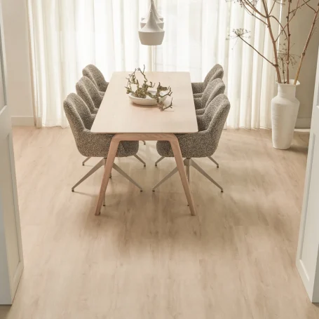 Floer Country House Rigid Click Vinyl Cream Oak living room