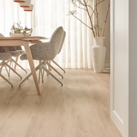 Floer Country House Rigid Click Vinyl Cream Oak living room