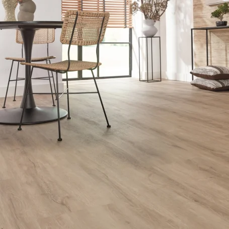 Are Vinyl floors resistant to sunlight?